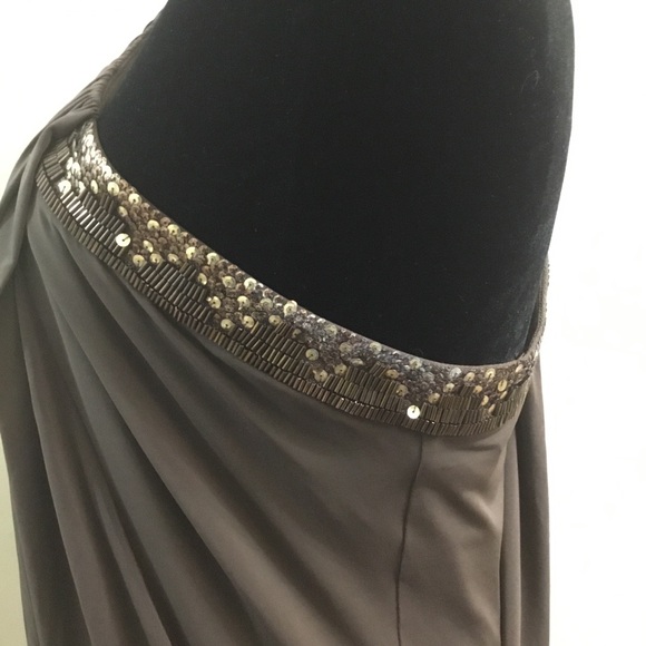 Beautiful BCBGMAXAZRIA cocoa one-shoulder mini dress gold/copper beading - Picture 8 of 12